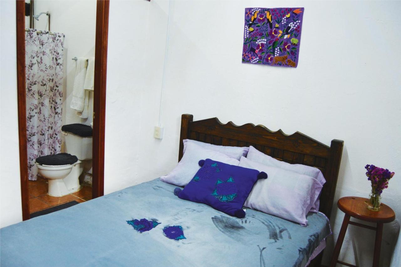 Casa Jardin La Reserva Bed And Breakfast Сан-Кристобаль-де-Ла-Касас Экстерьер фото